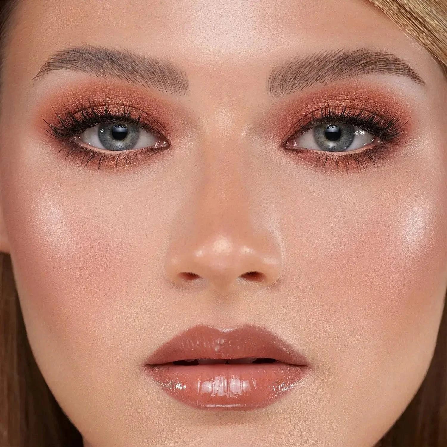 BABY BRONZE EYESHADOW PALETTE - פלטת צלליות לעיניים בייבי ברונז - Image 6