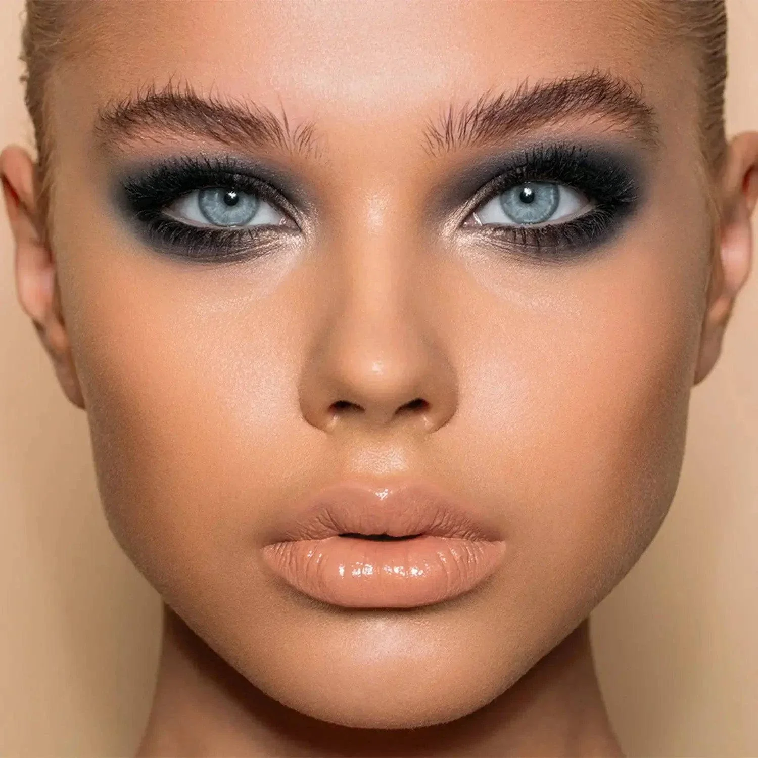 BIBA EYESHADOW PALETTE - פלטת צלליות לעיניים ביבה - Image 5