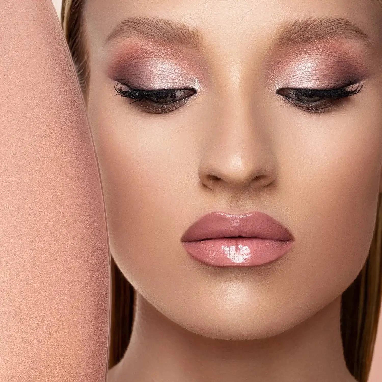 I NEED A NUDE EYESHADOW PALETTE - פלטת צלליות לעיניים איי ניד אה ניוד - Image 6
