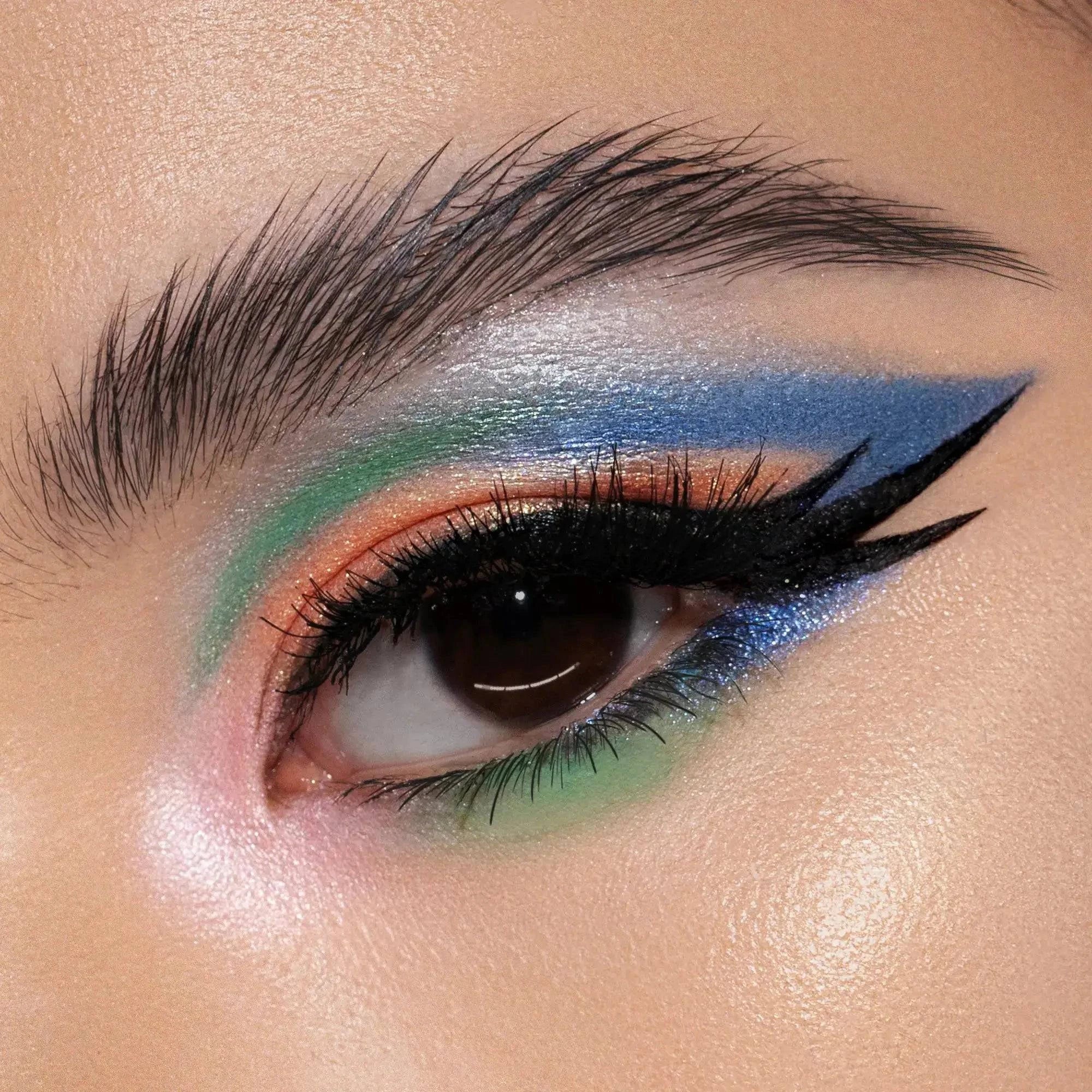 MINI PASTEL EYESHADOW PALETTE - פלטת צלליות לעיניים מיני פסטל - Image 8