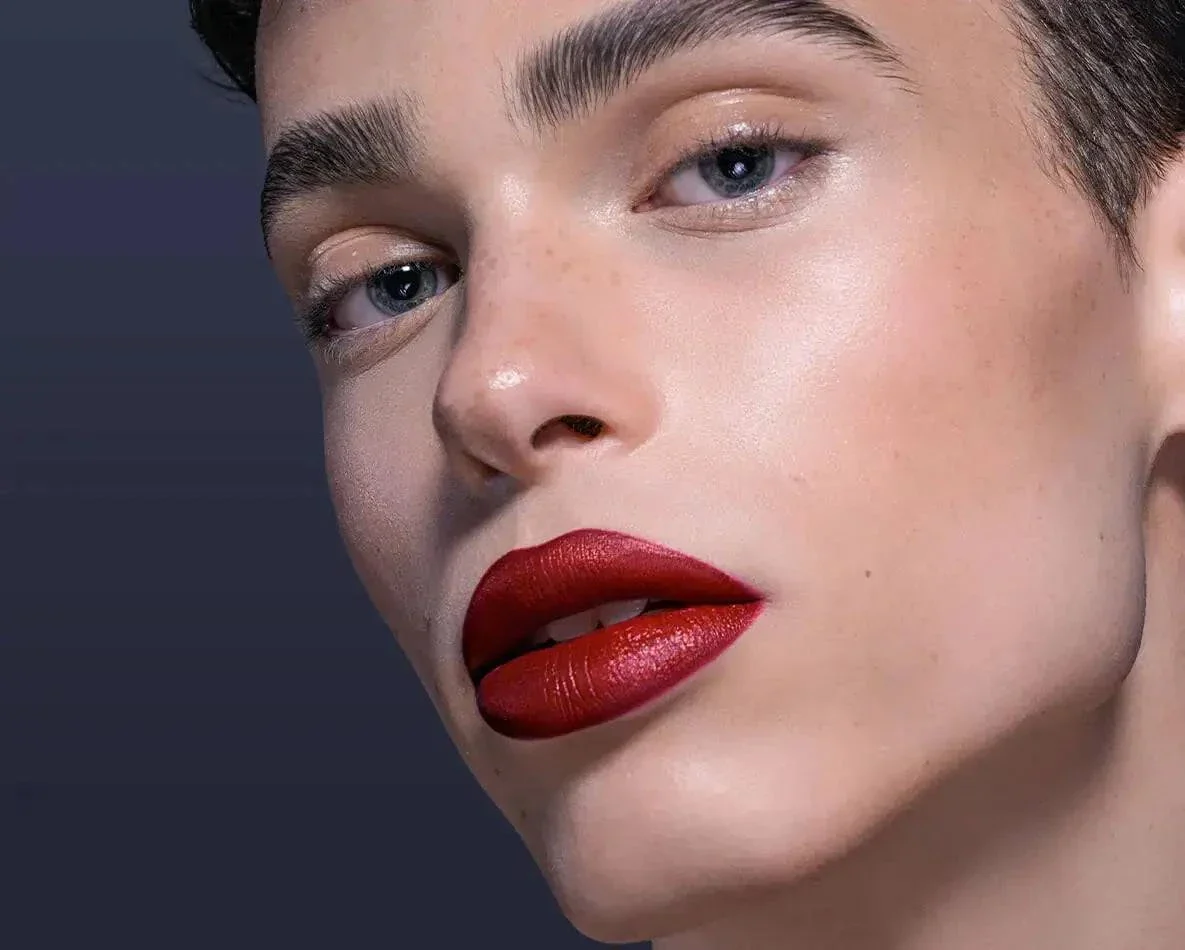 THE ULTIMATE ROUGE LIP SET - EMILIA - סט השפתיים האולטימטיבי איי ניד אה רוג'- אמיליה - Image 11