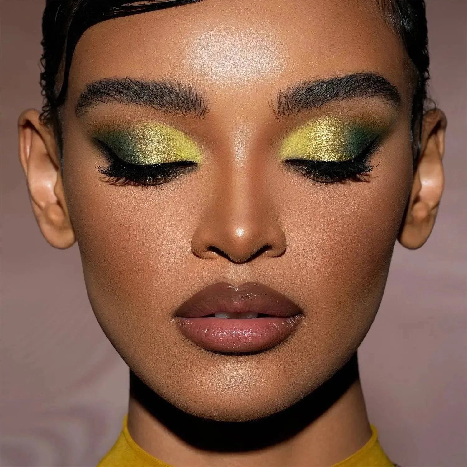 YUCCA EYESHADOW PALETTE - פלטת צלליות לעיניים יוקה - Image 9